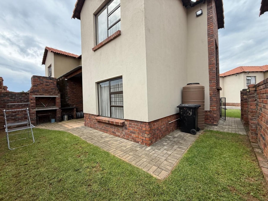 3 Bedroom Property for Sale in Waterval East North West